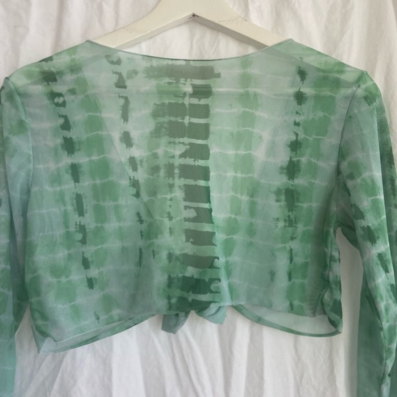 Green Groovy Cropped Tie Dye Long sleeve Top Size Small - Picture 10 of 11